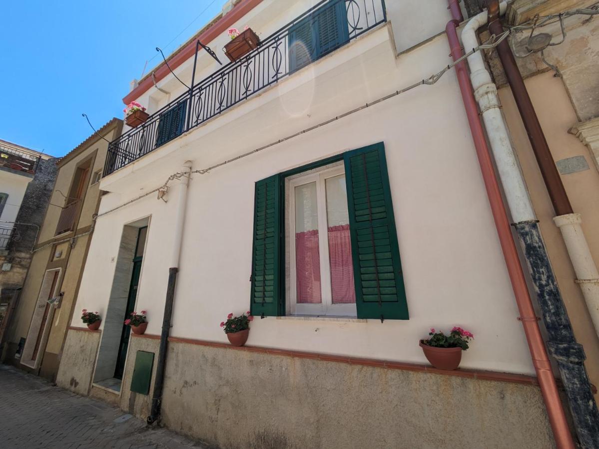 Casa Ficumora Apartment Modica Ngoại thất bức ảnh